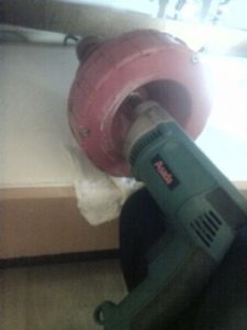 高回転型トーラーでつまりを抜く