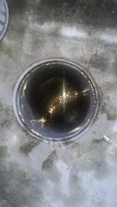 貫通後の下水管