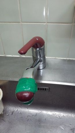 交換前のキッチン蛇口